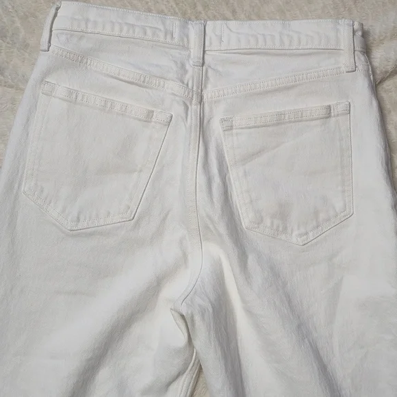Ambercrombie And Fitch Ultra High Rise Kick Flare Women's White Jeans Size 29/8 - Picture 8 of 11